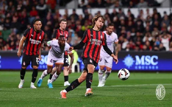 斯佩齐亚客场胜热那亚,告别三连败 斯佩齐亚客场胜热那亚,告别三连败