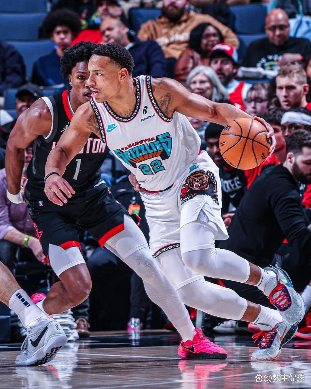 灰熊完胜墨西哥男篮，乔治惊艳世界