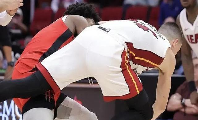 pg电子模拟器试玩在线-火箭胜热火，结束连败的简单介绍