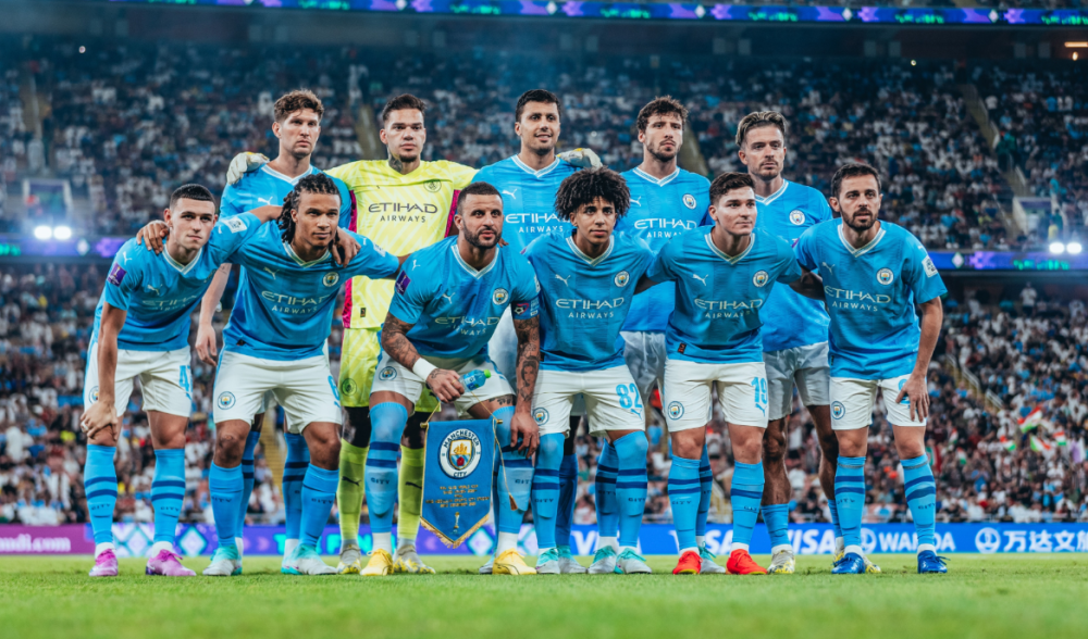 利物浦险胜那不勒斯，阿尔瓦雷斯带队取胜