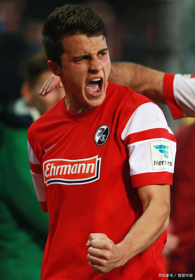 瑞典翻盘莱比锡红牛，阿什拉夫状态火热