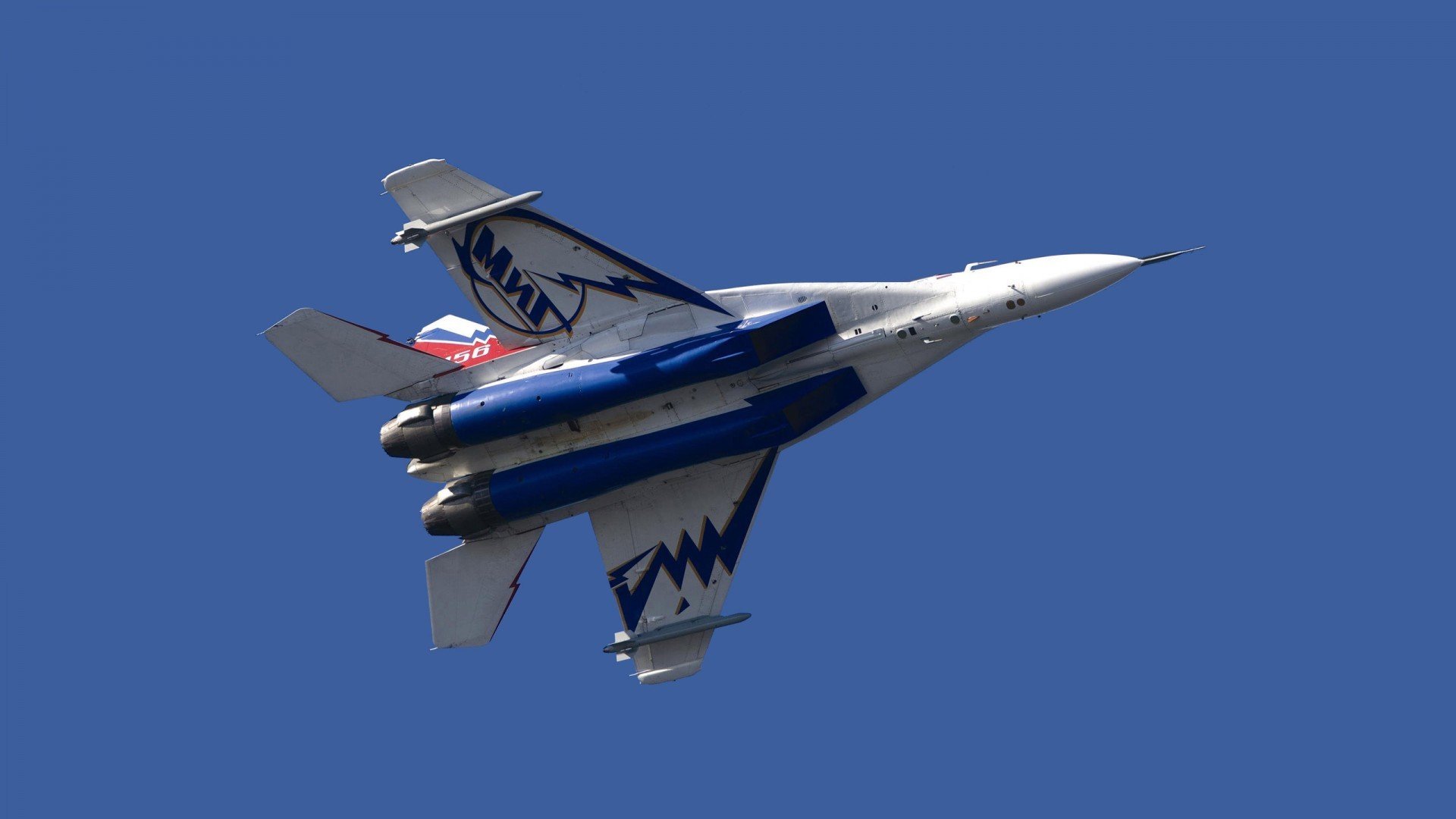 pg电子试玩网站-意甲舞台上演铁血对决，战术革命正悄然改写足坛格局