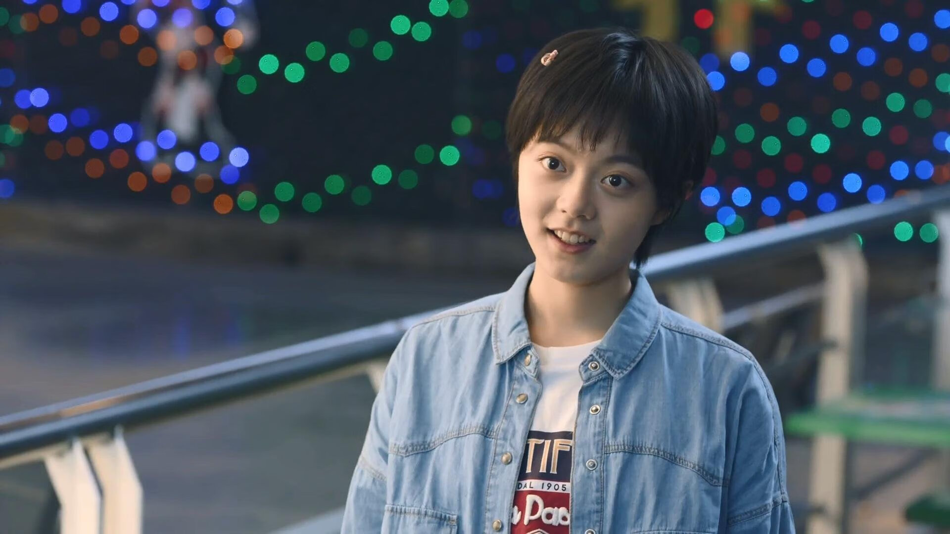 超级时刻，当韩国的团队荣光照亮球场，维尼修斯的独舞征服欧冠