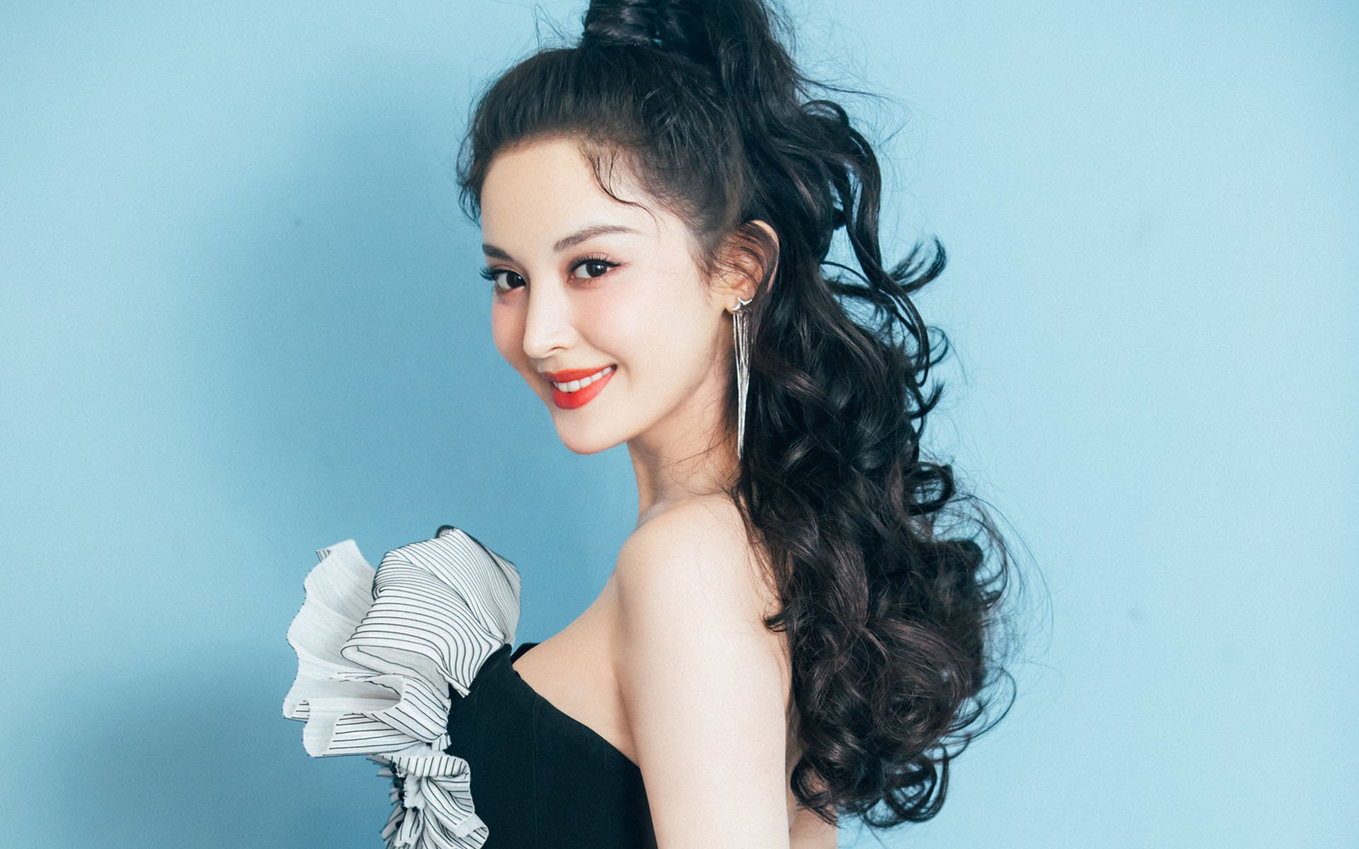 沙漠绿洲的奇迹，加纳绝杀沙特，德布劳内上演进攻盛宴